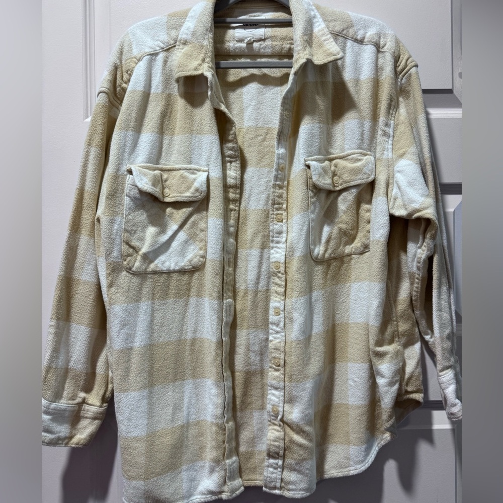 Aerie Anytime Fav Flannel
Cake batter color